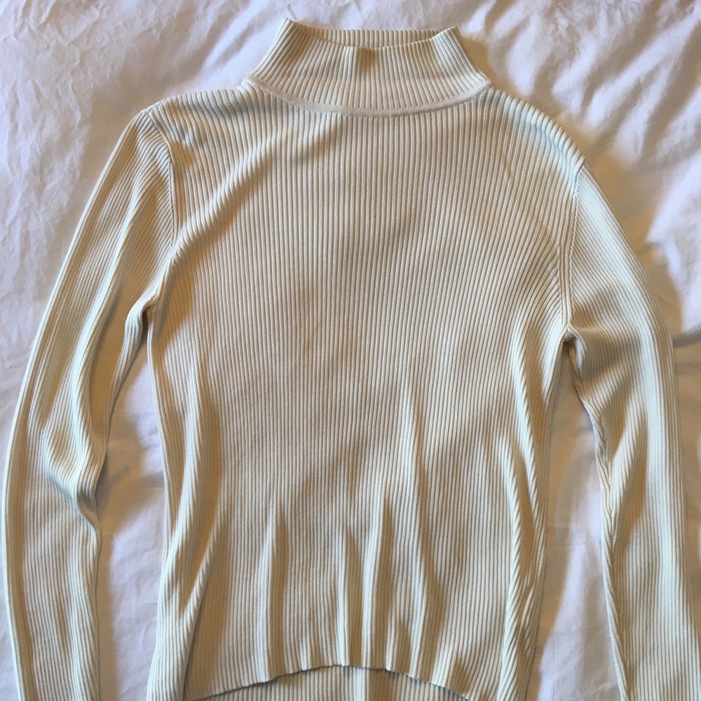vintage 100% silk cream turtleneck